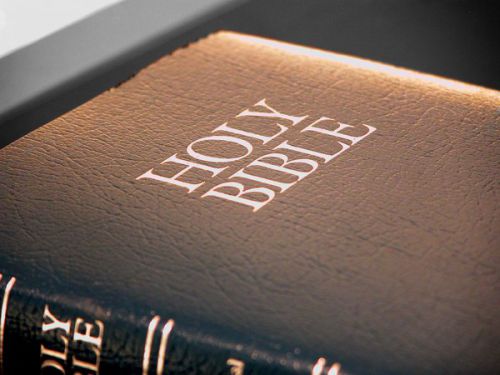 Wikimedia Commons - Holy Bible